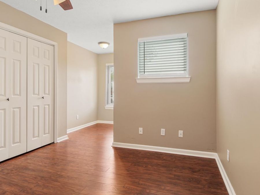 Property Image 43