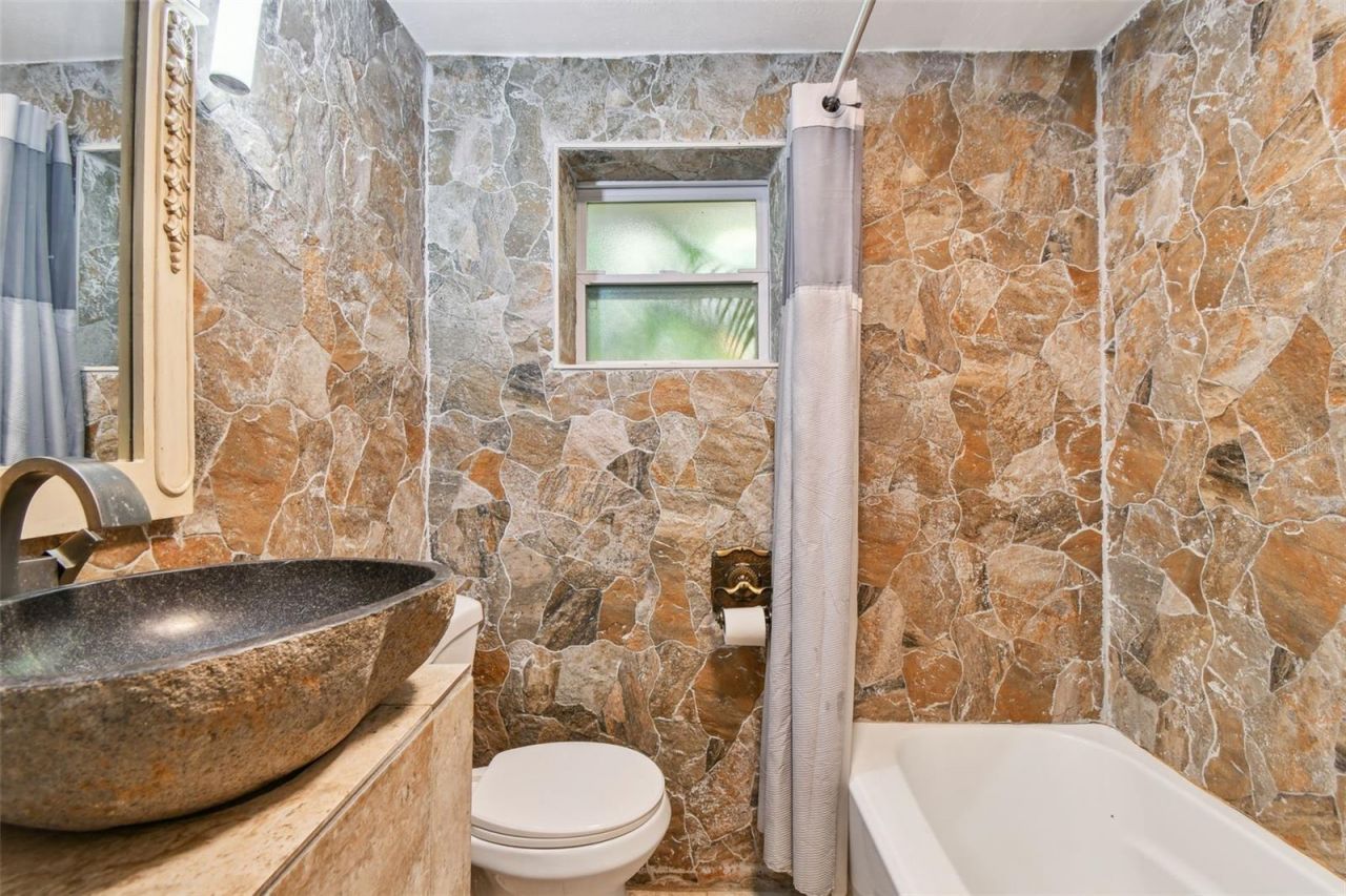 5909 Mohr Road, Tampa, FL 33615 Photo