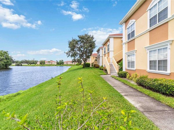 1050 VILLAGIO CIRCLE, Unit 206, SARASOTA, FL 34237