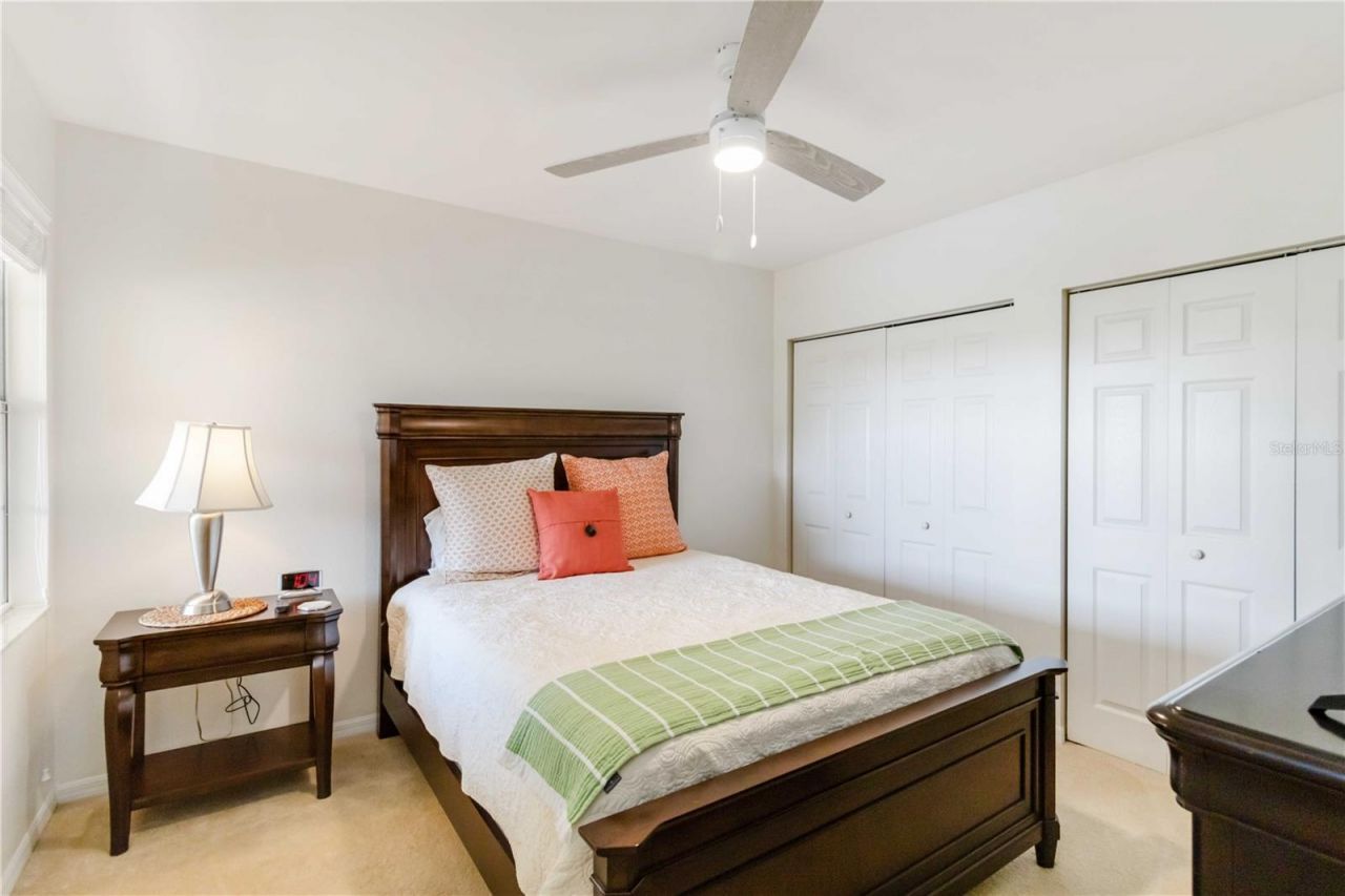 1050 Villagio Circle, Unit 206, Sarasota, FL 34237 Photo