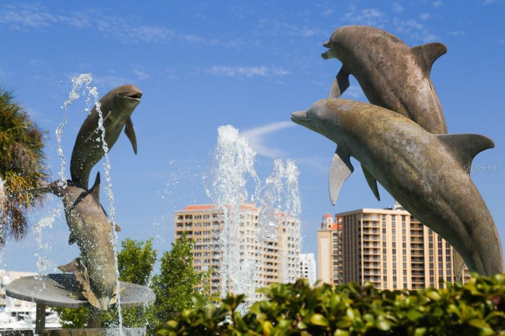 1050 Villagio Circle, Unit 206, Sarasota, FL 34237 Photo