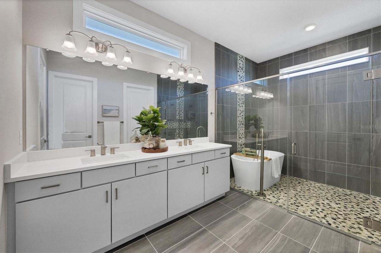 10391 Torchwood Sea Way, San Antonio, FL 33576 Photo