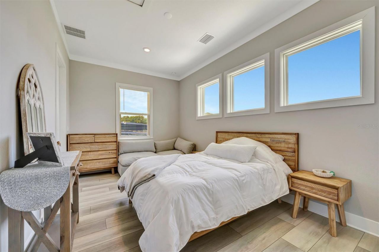 10391 Torchwood Sea Way, San Antonio, FL 33576 Photo