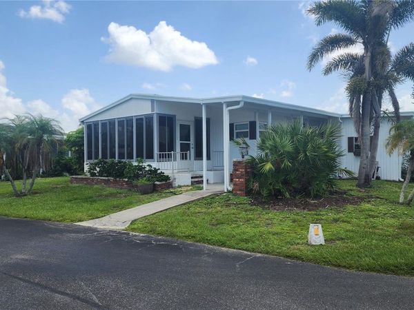 10 S BOTANY BAY CIRCLE, ENGLEWOOD, FL 34223