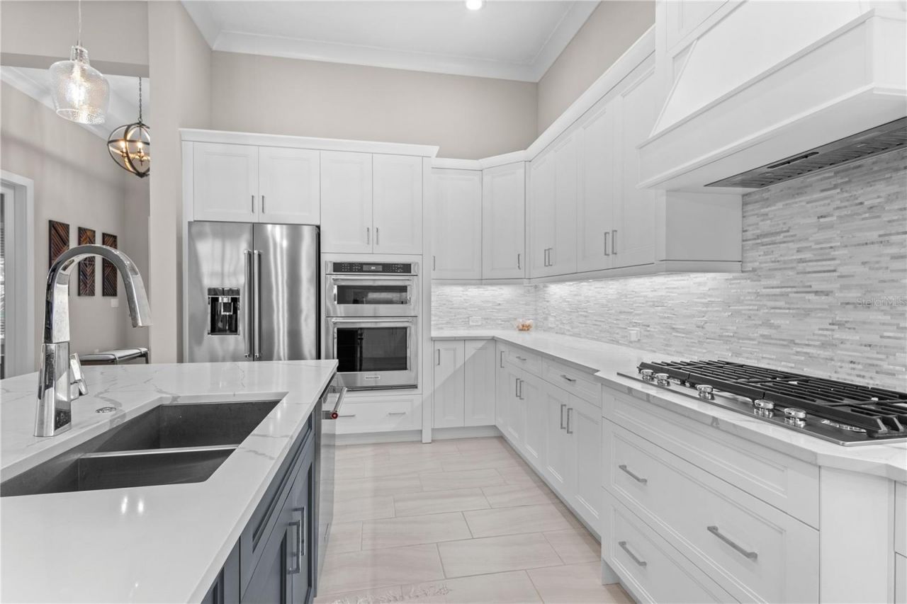 8241 Pavia Way, Lakewood Ranch, FL 34202 Photo