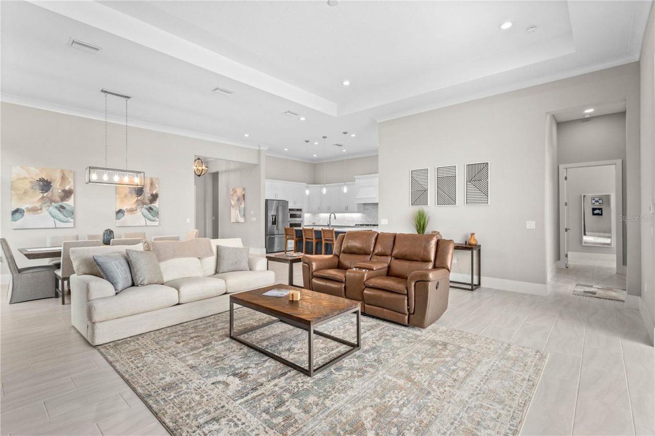 8241 Pavia Way, Lakewood Ranch, FL 34202 Photo