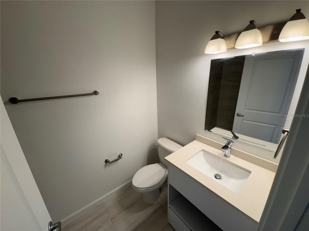 1209 Southstation Place, Unit 303, Orlando, FL 32809 Photo