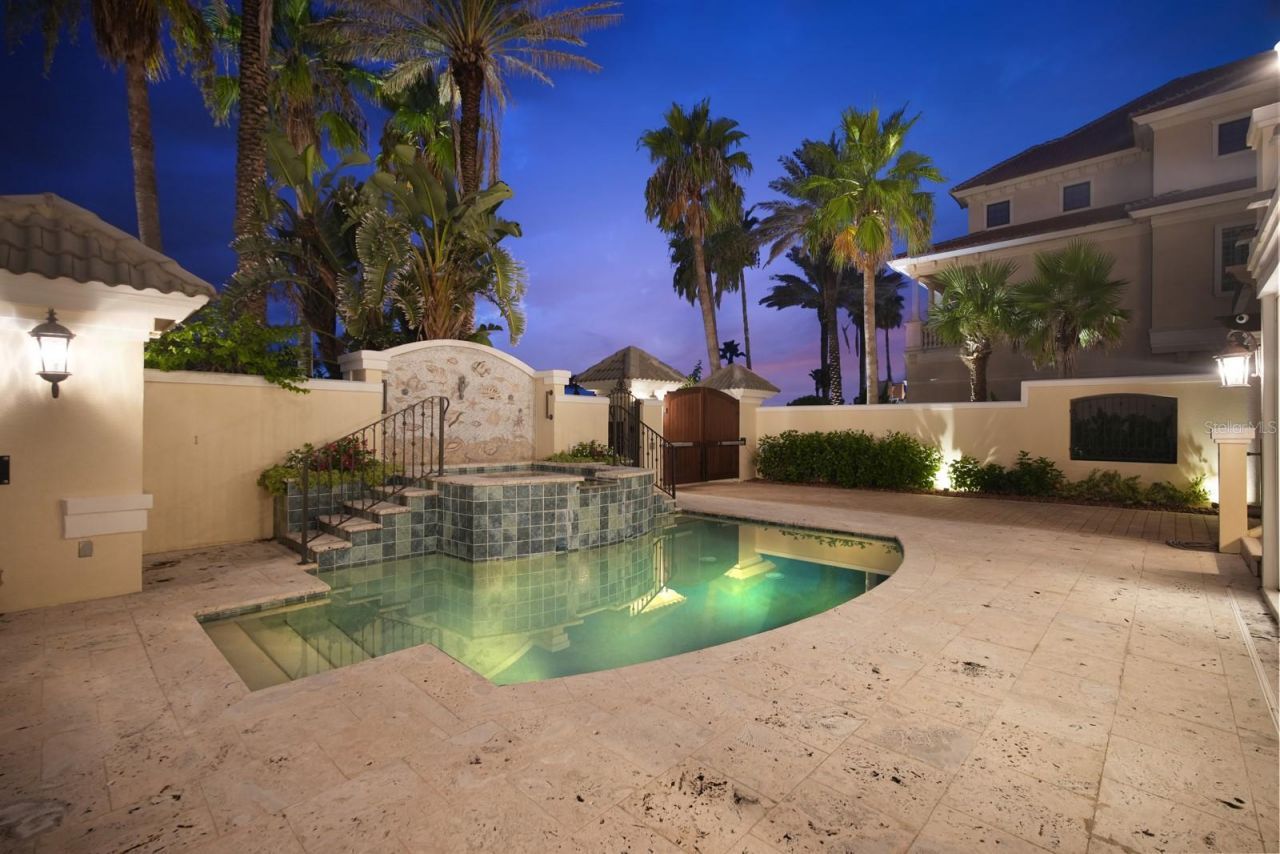 85 Calle Del Sur, Palm Coast, FL 32137 Photo