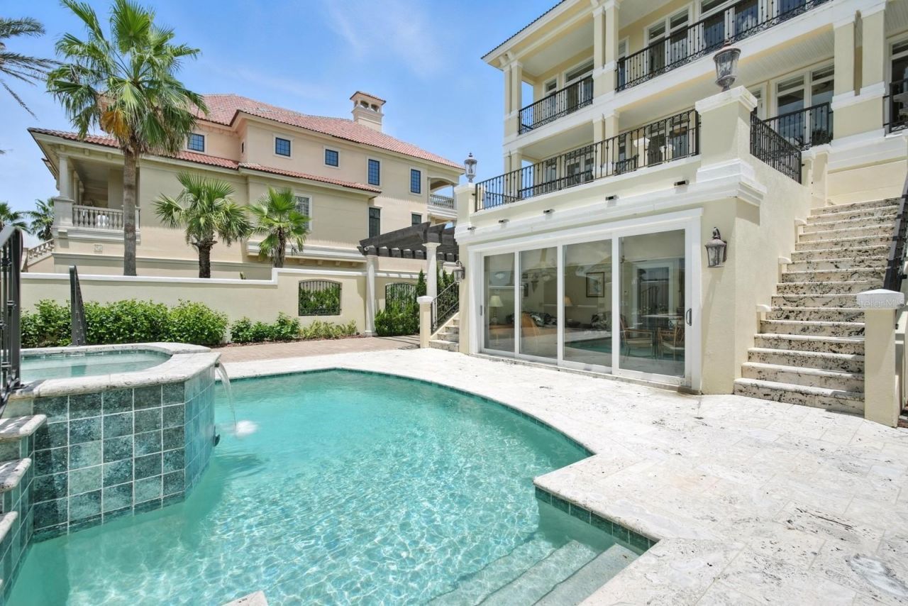 85 Calle Del Sur, Palm Coast, FL 32137 Photo