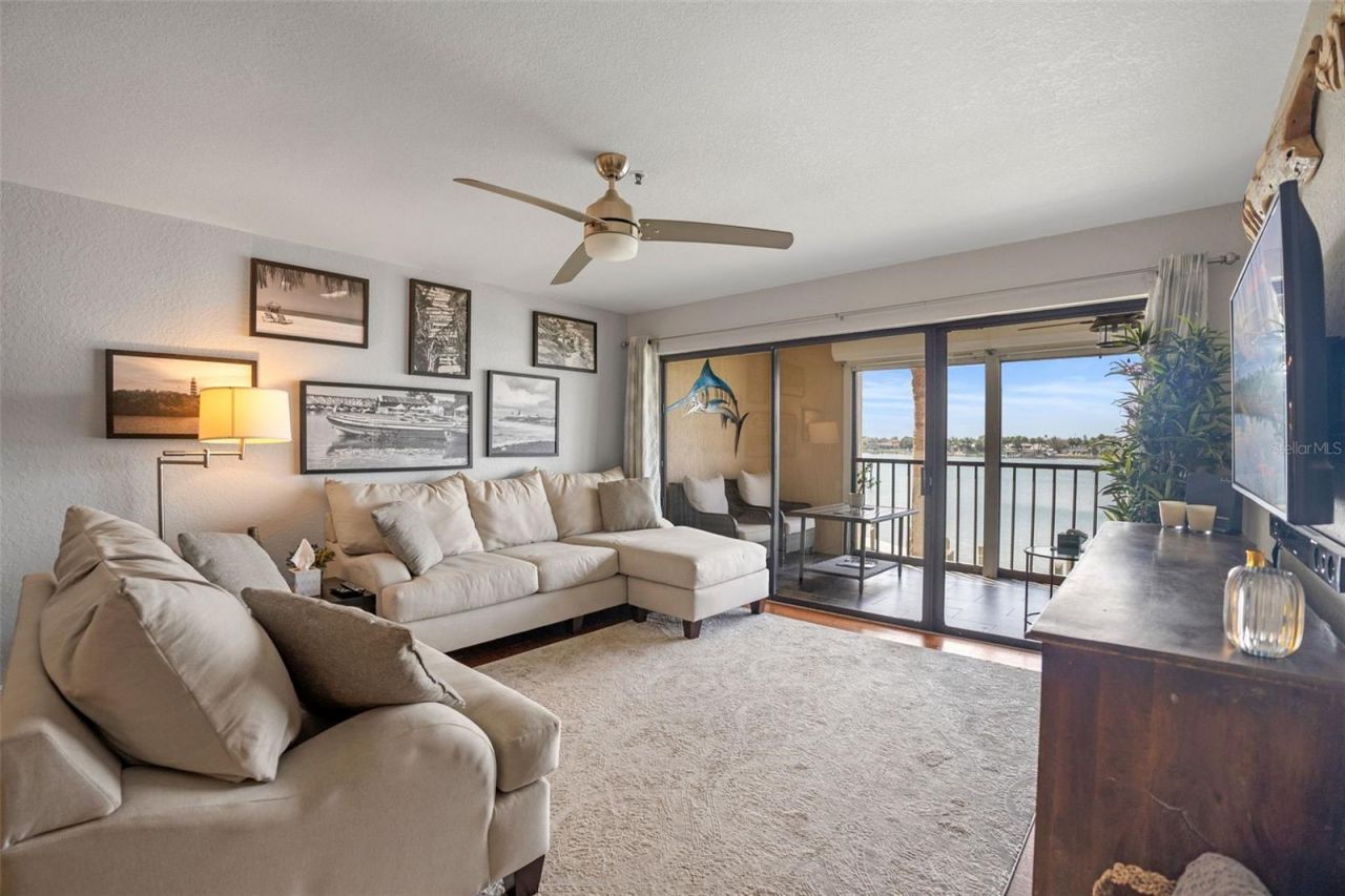 442 Bouchelle Drive, Unit 203, New Smyrna Beach, FL 32169 Photo