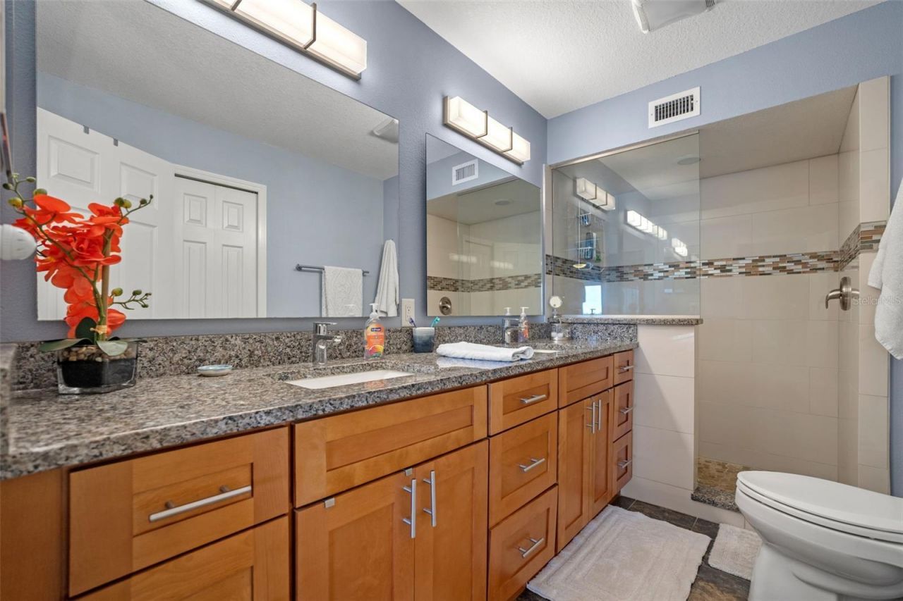 442 Bouchelle Drive, Unit 203, New Smyrna Beach, FL 32169 Photo