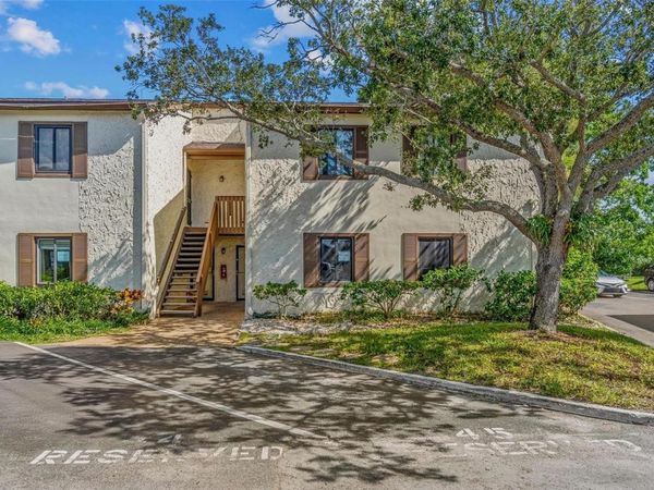 746 115TH AVENUE N, Unit 1802, ST PETERSBURG, FL 33716