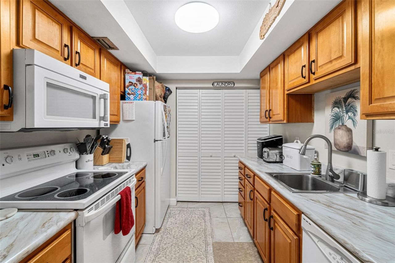 746 115th Avenue N, Unit 1802, Saint Petersburg, FL 33716 Photo