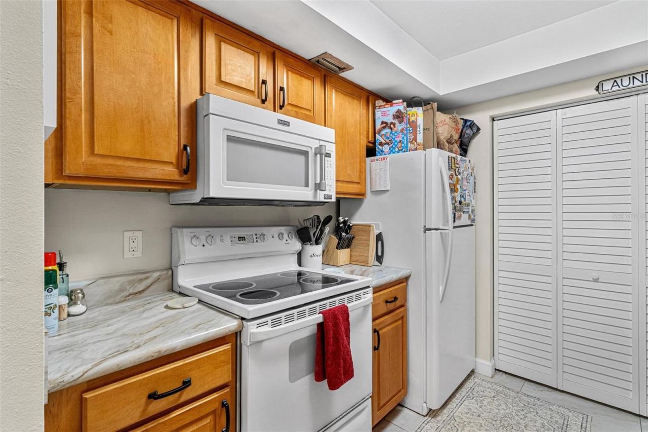 746 115th Avenue N, Unit 1802, Saint Petersburg, FL 33716 Photo