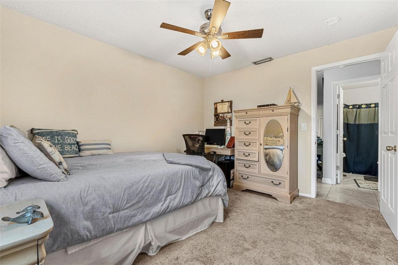 746 115th Avenue N, Unit 1802, Saint Petersburg, FL 33716 Photo