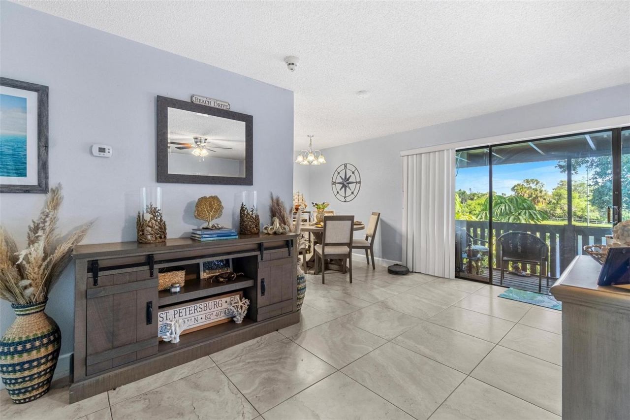 746 115th Avenue N, Unit 1802, Saint Petersburg, FL 33716 Photo