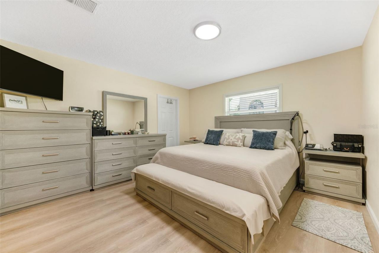 5207 Palmetto Point Drive, Palmetto, FL 34221 Photo