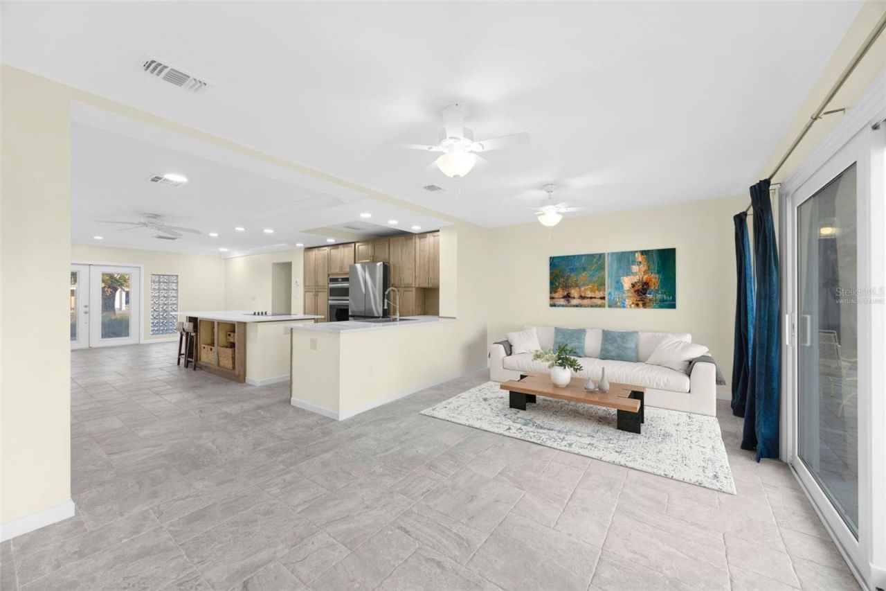 5207 Palmetto Point Drive, Palmetto, FL 34221 Photo