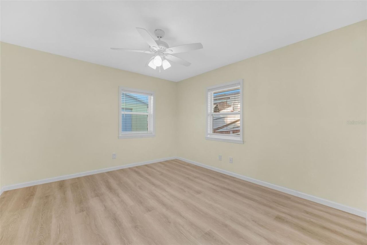 5207 Palmetto Point Drive, Palmetto, FL 34221 Photo