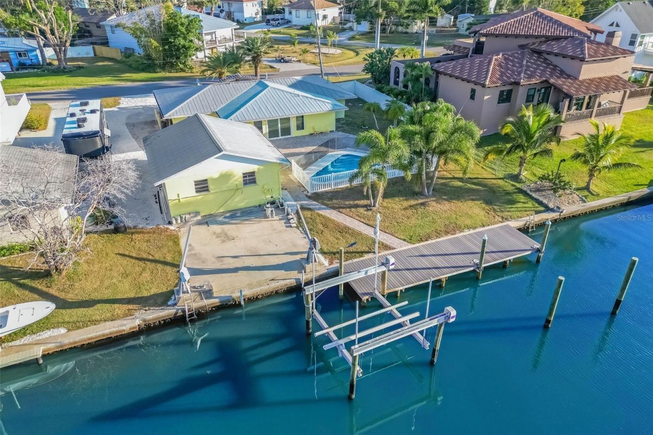 5207 Palmetto Point Drive, Palmetto, FL 34221 Photo