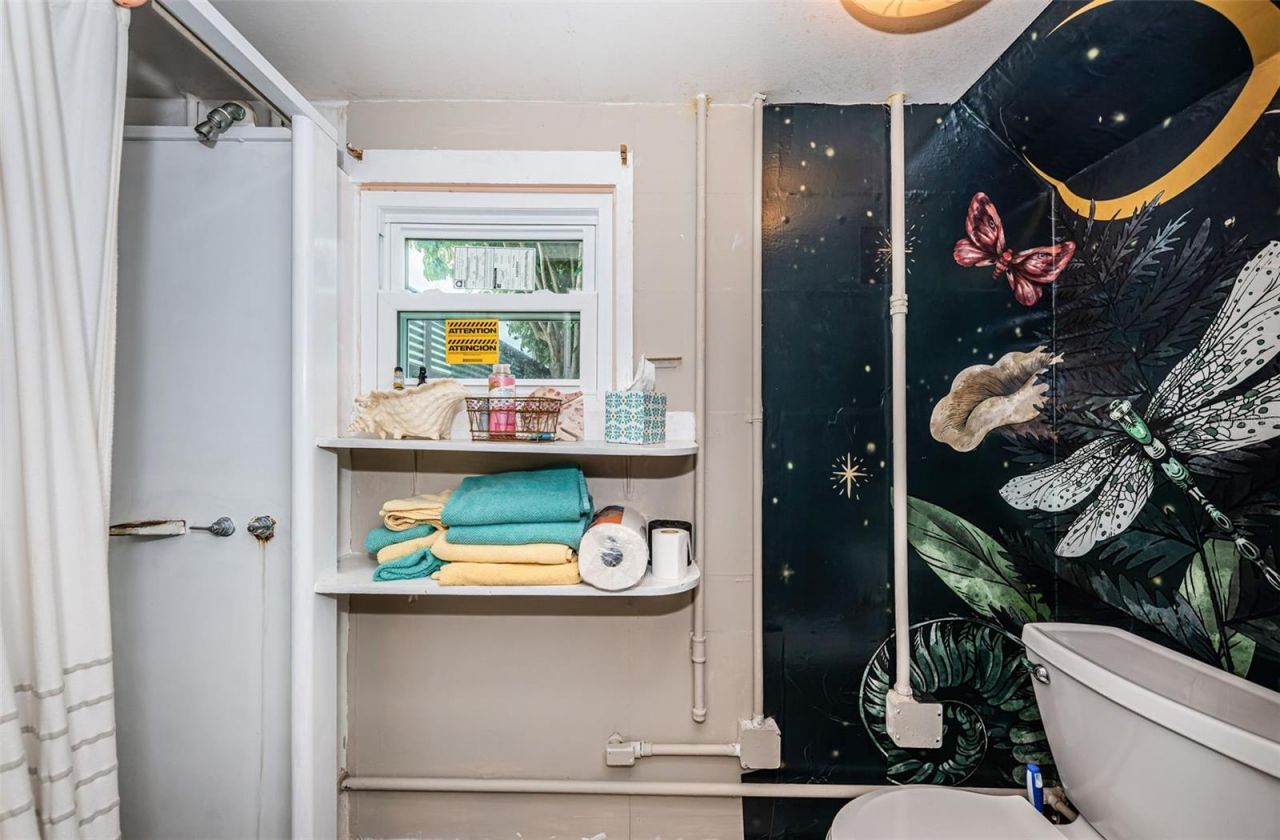 3730 Foster Hill Drive N, Saint Petersburg, FL 33704 Photo