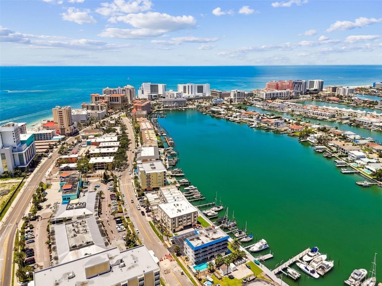 800 Bayway Boulevard, Unit 17, Clearwater Beach, FL 33767 Photo