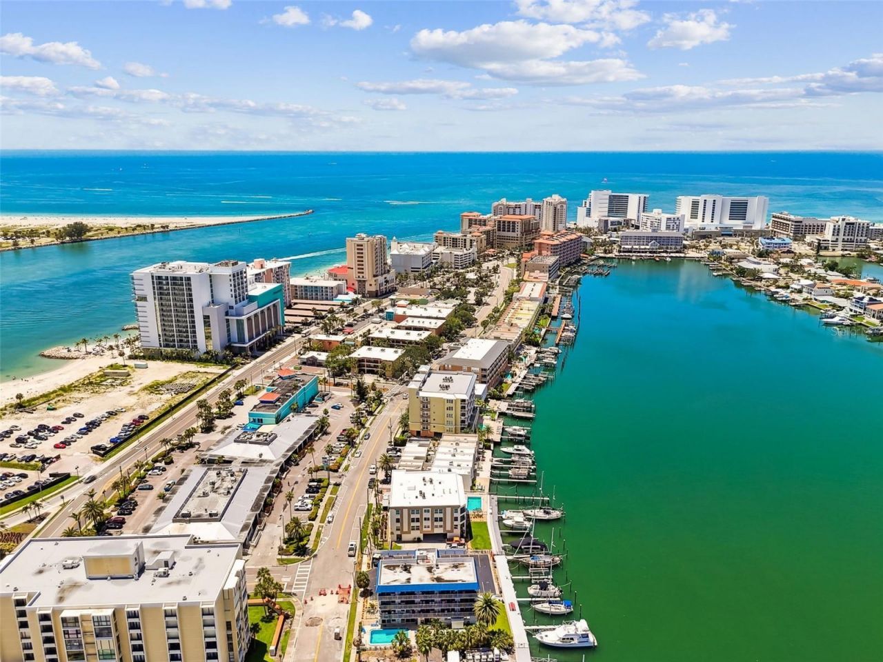 800 Bayway Boulevard, Unit 17, Clearwater Beach, FL 33767 Photo