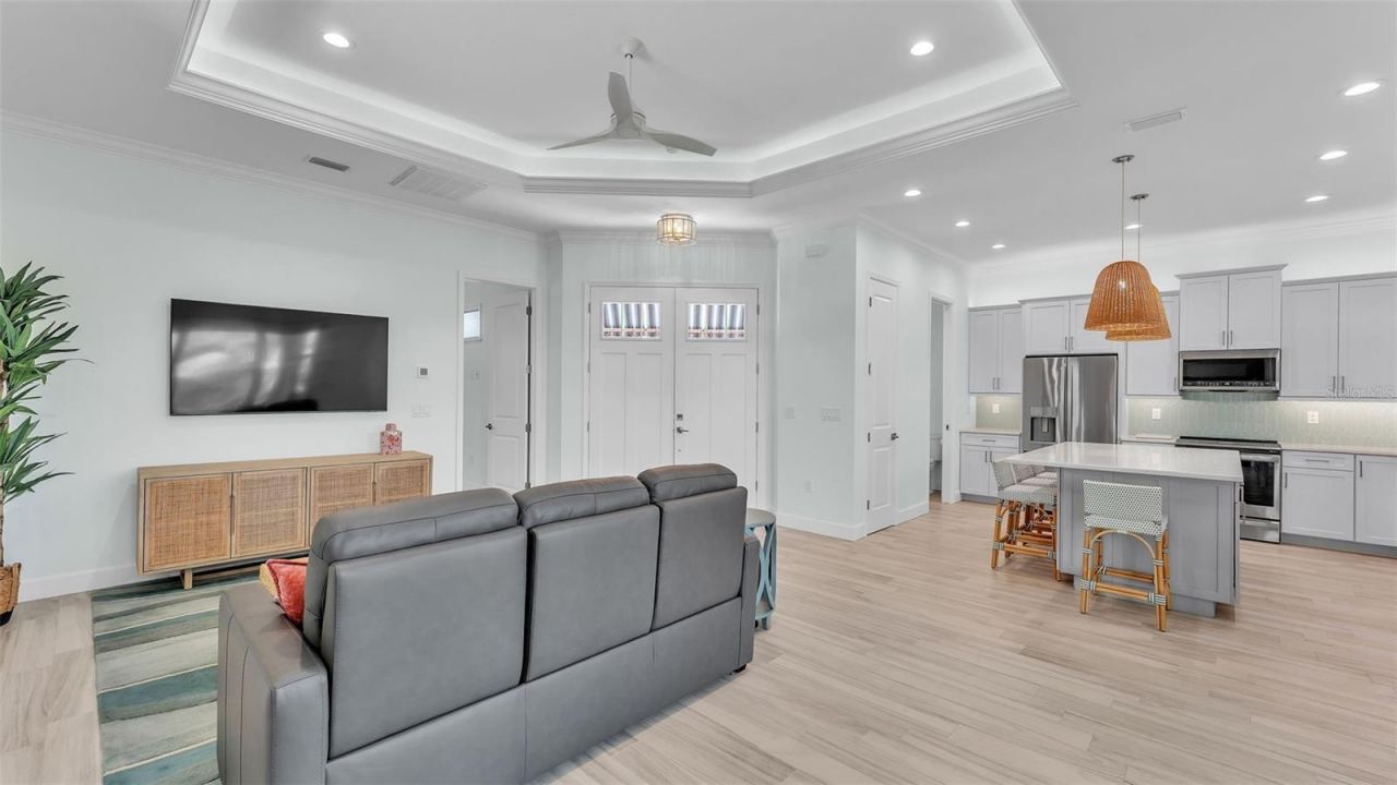 2829 Snowy Egret Drive, Polk City, FL 33868 Photo