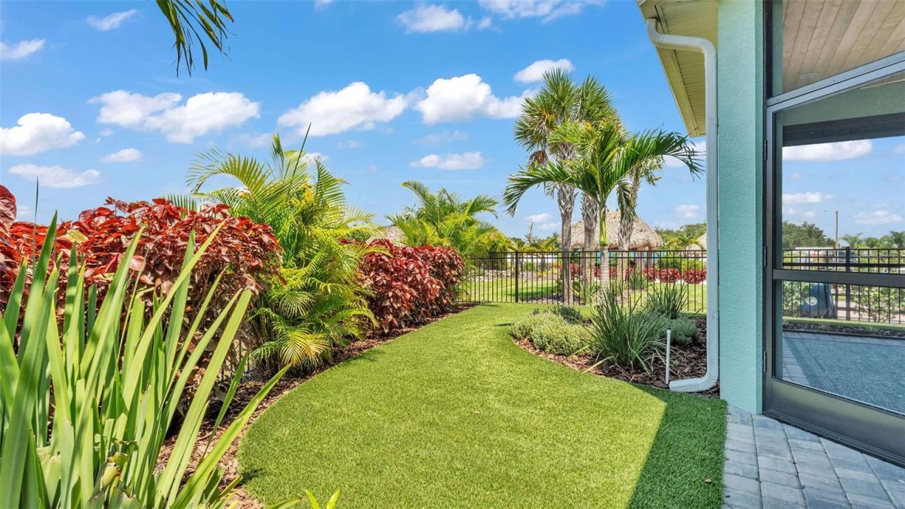 2829 Snowy Egret Drive, Polk City, FL 33868 Photo