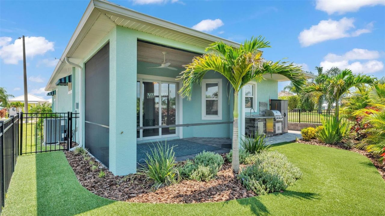 2829 Snowy Egret Drive, Polk City, FL 33868 Photo