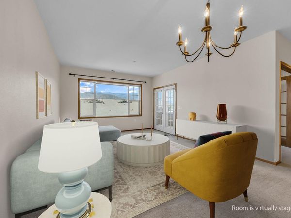 955 Golden Aspen Place, Ashland, OR 97520