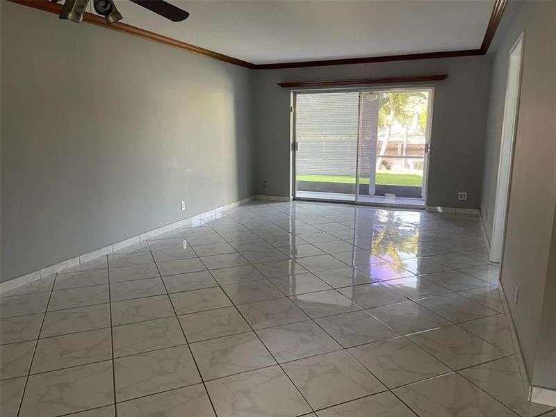 1100 Pine Drive, Unit 108, Pompano Beach, FL 33060 Photo