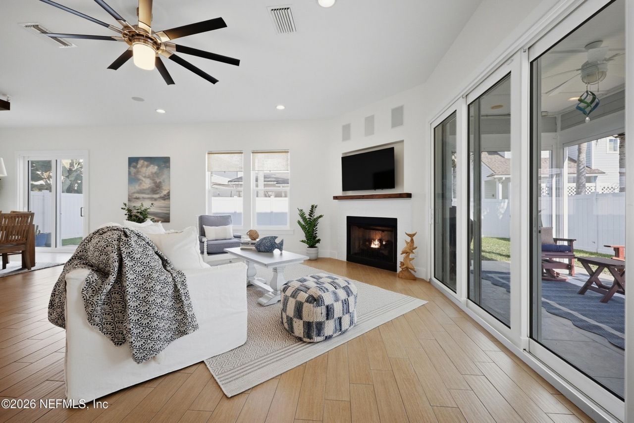 227 40th Avenue S, Jacksonville Beach, FL 32250 Photo