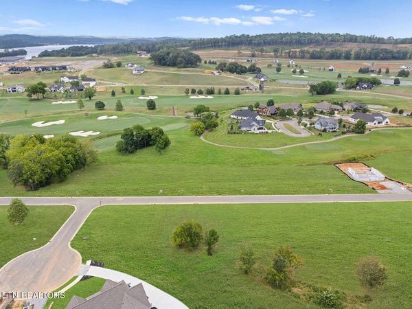 2929 Chestnut Lane, Loudon, TN 37774