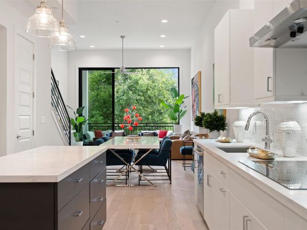 2505 Bluebonnet LN, Unit 13, Austin, TX 78704