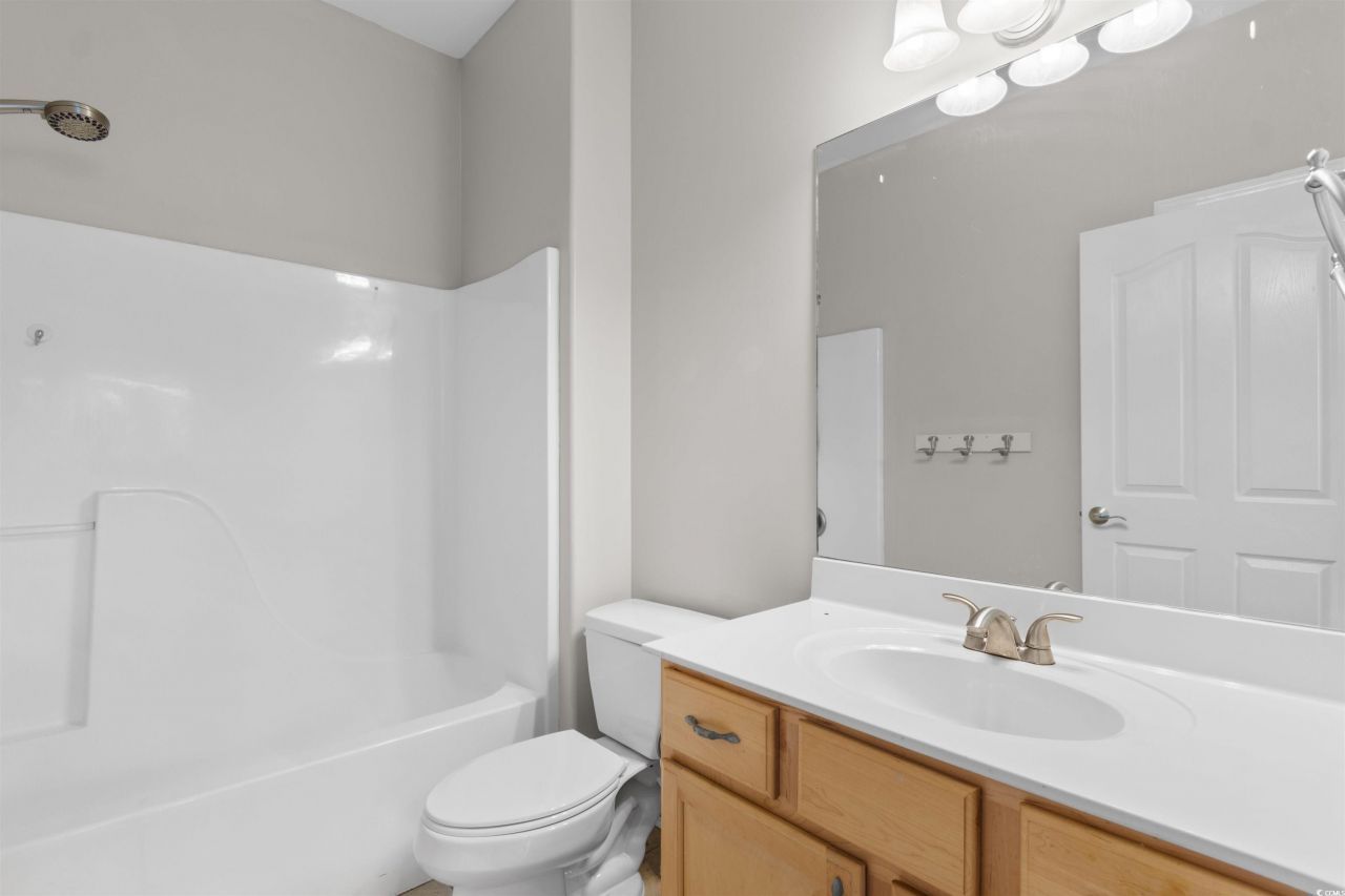 620 Ellsworth Ct. Photo 26