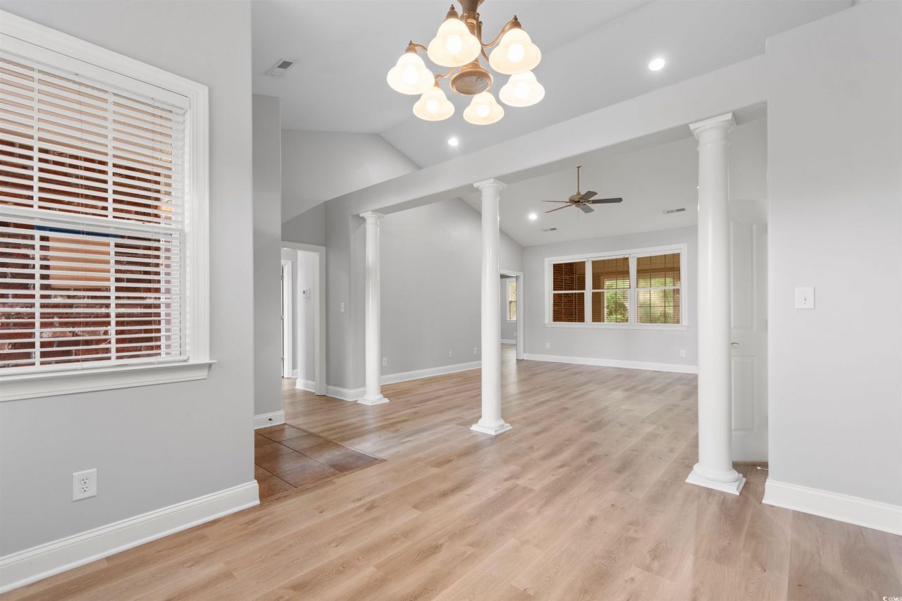 620 Ellsworth Ct. Photo 6