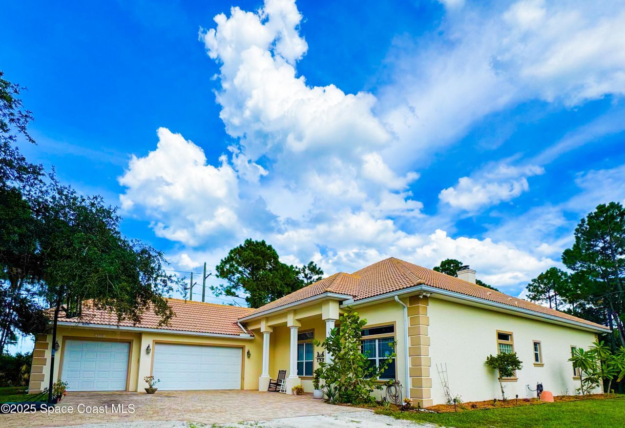 2775 Fawn Lake Boulevard, Mims, FL 32754 Photo