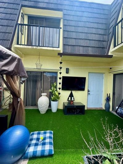 4631 Cherry Road, West Palm Beach, FL 33417 Photo