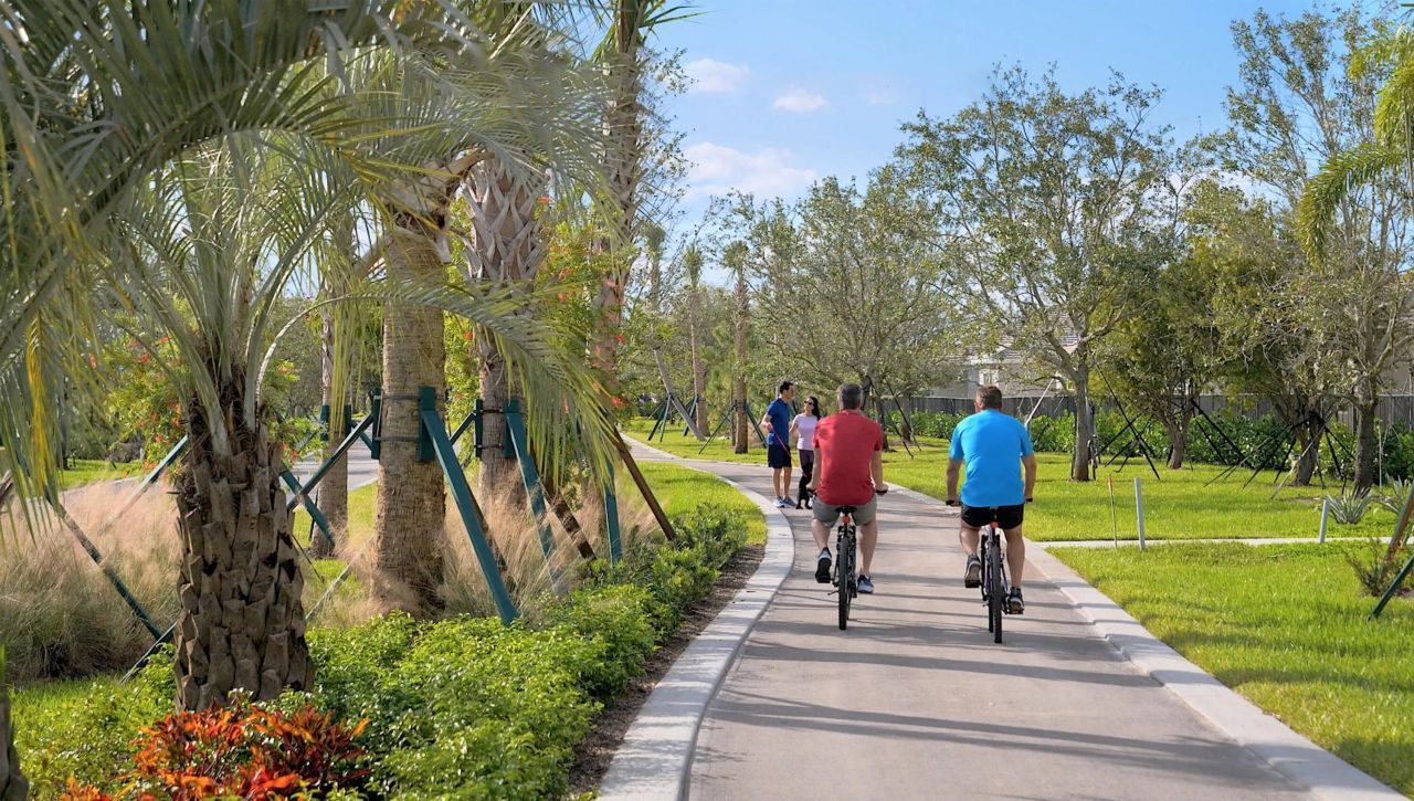 13566 SW Brightside Way, Port Saint Lucie, FL 34987 Photo