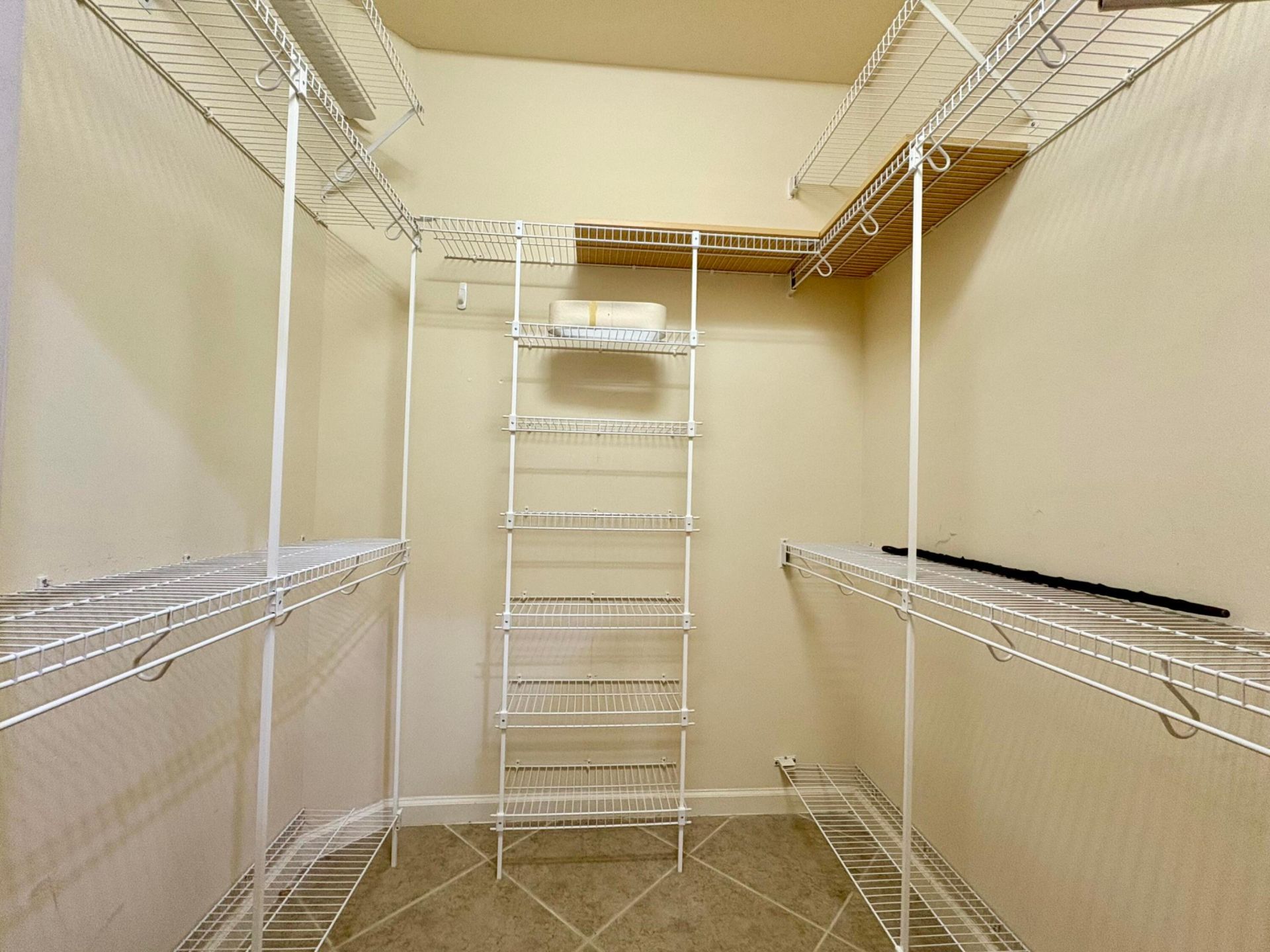 23265 Carolwood Lane, Unit 201, Boca Raton, FL 33428 Photo