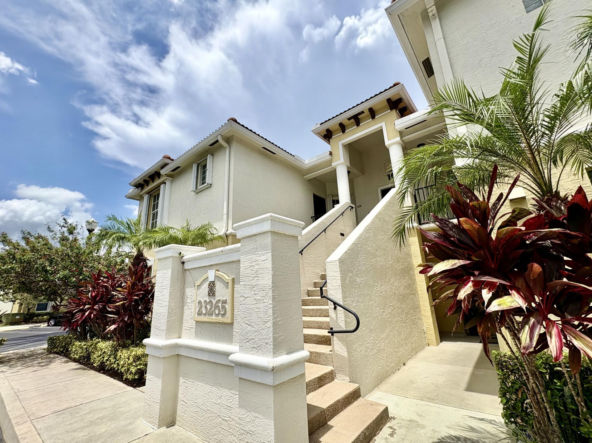 23265 Carolwood Lane, Unit 201, Boca Raton, FL 33428 Photo
