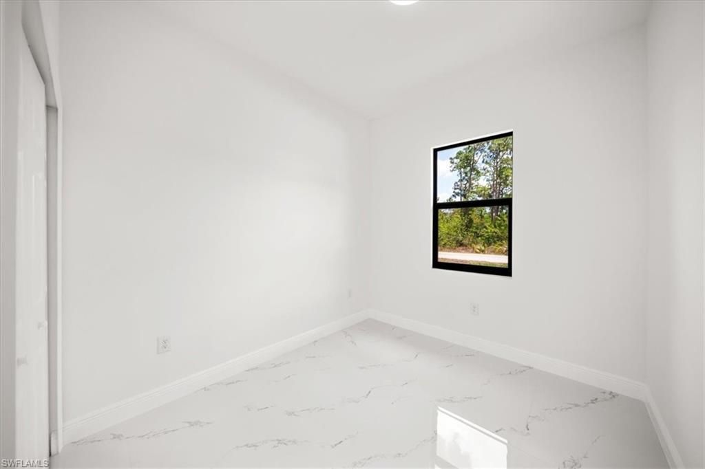 1262 Bowles Ave, Fort Myers, FL 33913 Photo