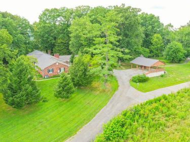 853 E 4th Street, London, KY 40741