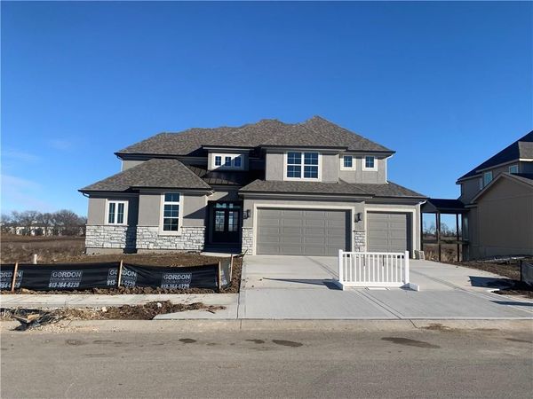 10415 N Liberty Street, Kansas City, MO 64155