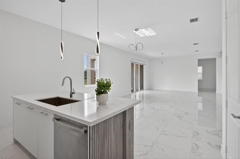 4421 SW 123rd Lane, Davie, FL 33330 Photo