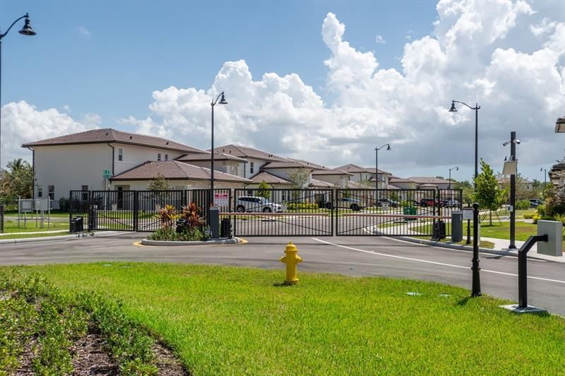 4421 SW 123rd Lane, Davie, FL 33330 Photo