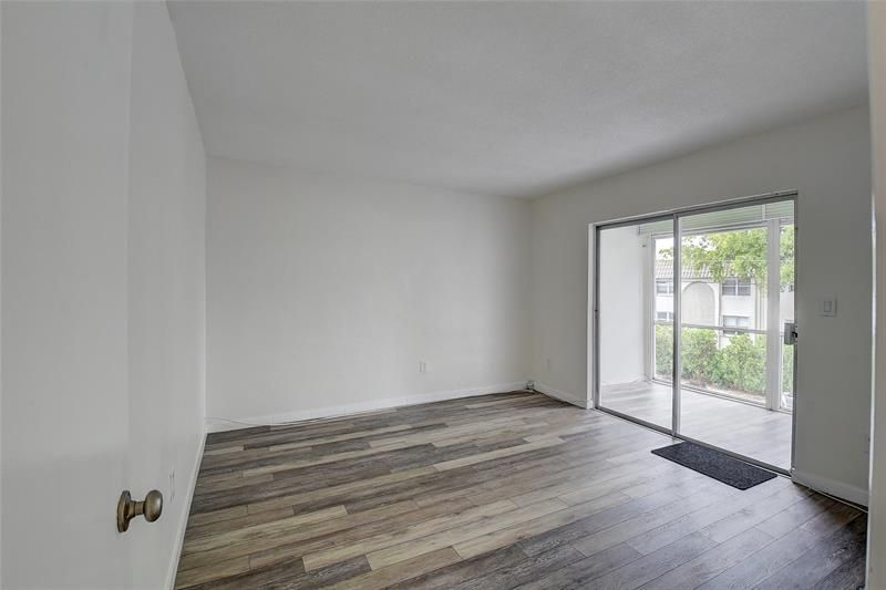 30 SE 13th St, Unit B2, Boca Raton, FL 33432 Photo