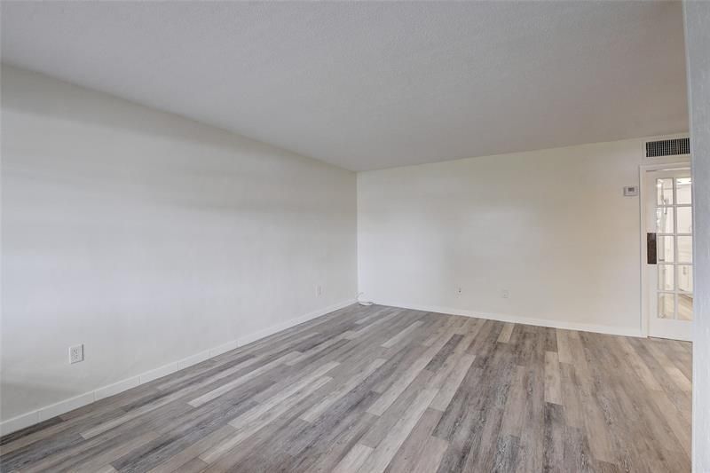 30 SE 13th St, Unit B2, Boca Raton, FL 33432 Photo