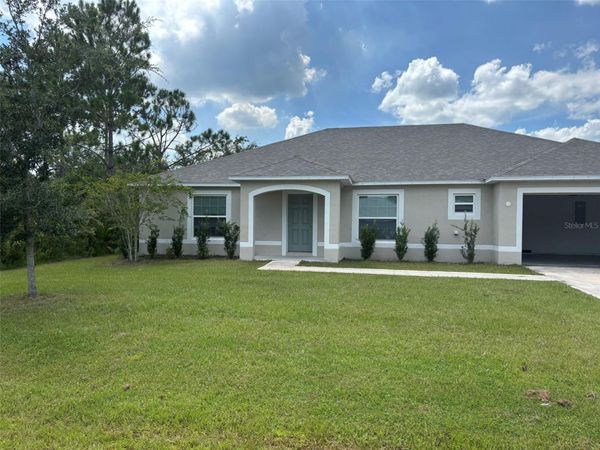 15 LAMOYNE LANE, PALM COAST, FL 32137
